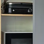 شقة Piastow Comfy With Balcony & Office In By Renters كاتوفيتسه